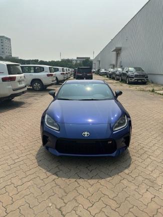2024款 丰田GR86 2.4L MT手动 海外直采，可视频验车，支持全国分期购车 全国上牌 寇经理：15922271117