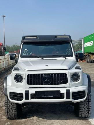 2023款 奔驰G63 4x4² 海外直采，可视频验车，支持全国分期购车 全国上牌 寇经理：15922271117