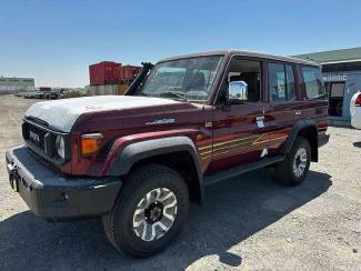 2025款 丰田酷路泽70系列 4.0L LC76 自动 汽油 张经理15522748577{同微信} 可零首付 定金发车 大商无欺 无隐藏消费