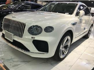 2024款 宾利添越3.0T 插电混动 标准型 海外直采，可视频验车，支持全国分期购车 全国上牌 寇经理：15922271117