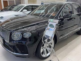 2025款 宾利添越 4.0T 长轴 海外直采，可视频验车，支持全国分期购车 全国上牌 寇经理：15922271117