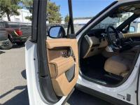 路虎揽胜行政3.0汽油