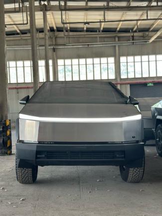 2025款 特斯拉Cyberbeast野兽版 海外直采，可视频验车，支持全国分期购车 全国上牌 寇经理：15922271117