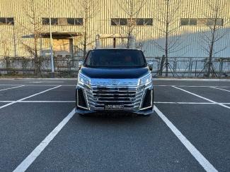 2025款 丰田海狮3.5L 自动 高顶长轴 双侧门 