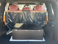 24款 LX600 7座 Signature签名版