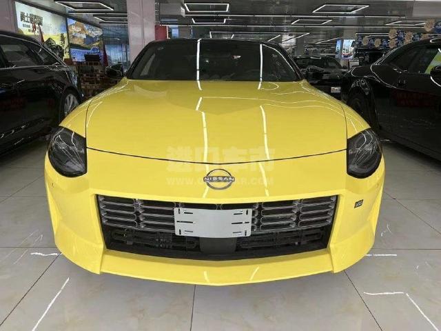 加版2023款 日产400Z 3.0T 自动 Performance性能版