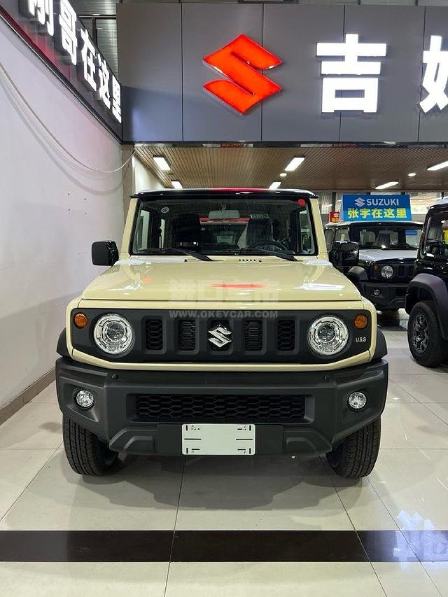 中东版2026款 铃木吉姆尼 1.5L 三门 自动 顶配GLX
