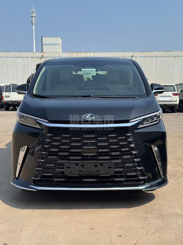 欧版2025款 雷克萨斯LM500h 2.4T Royal 4座 韩版