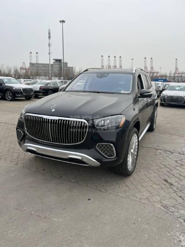 美规2025款 奔驰迈巴赫GLS600