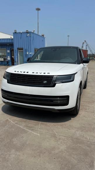 2025款 路虎揽胜行政 3.0T P400 汽油 SE 标轴 15510806977（同微信）支持全国定金发车，支持全国分期付款