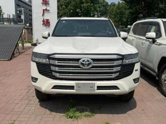 2024款 丰田酷路泽3500 3.5T GX-R 18轮 丝绒 4气 天窗 无蠕行 