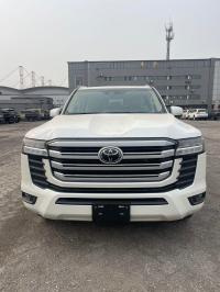 26款 酷路泽4000 4.0L GX-R 8气 20轮 真皮