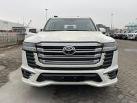 2026款 酷路泽4000 4.0L GX-R 8气 20轮 真皮 (Modellista套件) 科威特