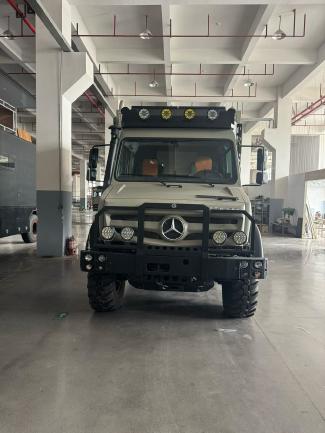 2024款 奔驰乌尼莫克U4023 5.1T 刘经理 18302226655