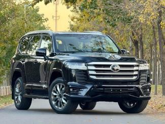 2025款 丰田酷路泽4000 4.0L GX-R 8气 20轮 真皮 (Modellista套件) 科威特 