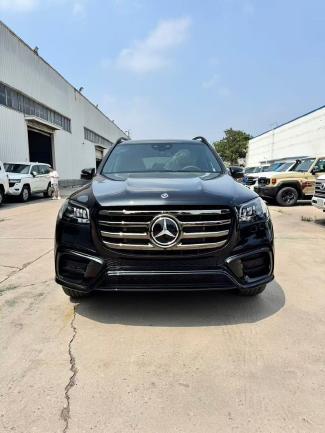 2025款 奔驰GLS450 7座 AMG包 李经理18302226655