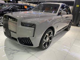 2025款 劳斯莱斯库里南 6.7T Black Badge 李经理18302226655
