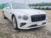 2026款 飞驰 4.0T 雅度