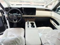 雷克萨斯LM500h