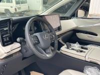 雷克萨斯LM500h
