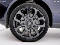 21款 3.0T P400 汽油 HSE 黑曜前轮胎