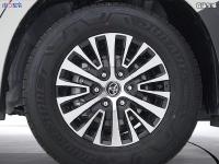 22款 3.5L 自动 7座前轮胎