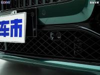 22款 4.0T 五座实车照片