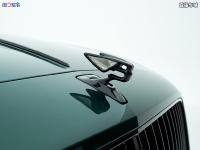 22款 4.0T 五座实车照片