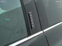 21款 3.5T 四门 白金版实车照片