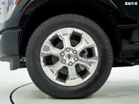 21款 3.5T 四门 白金版前轮胎